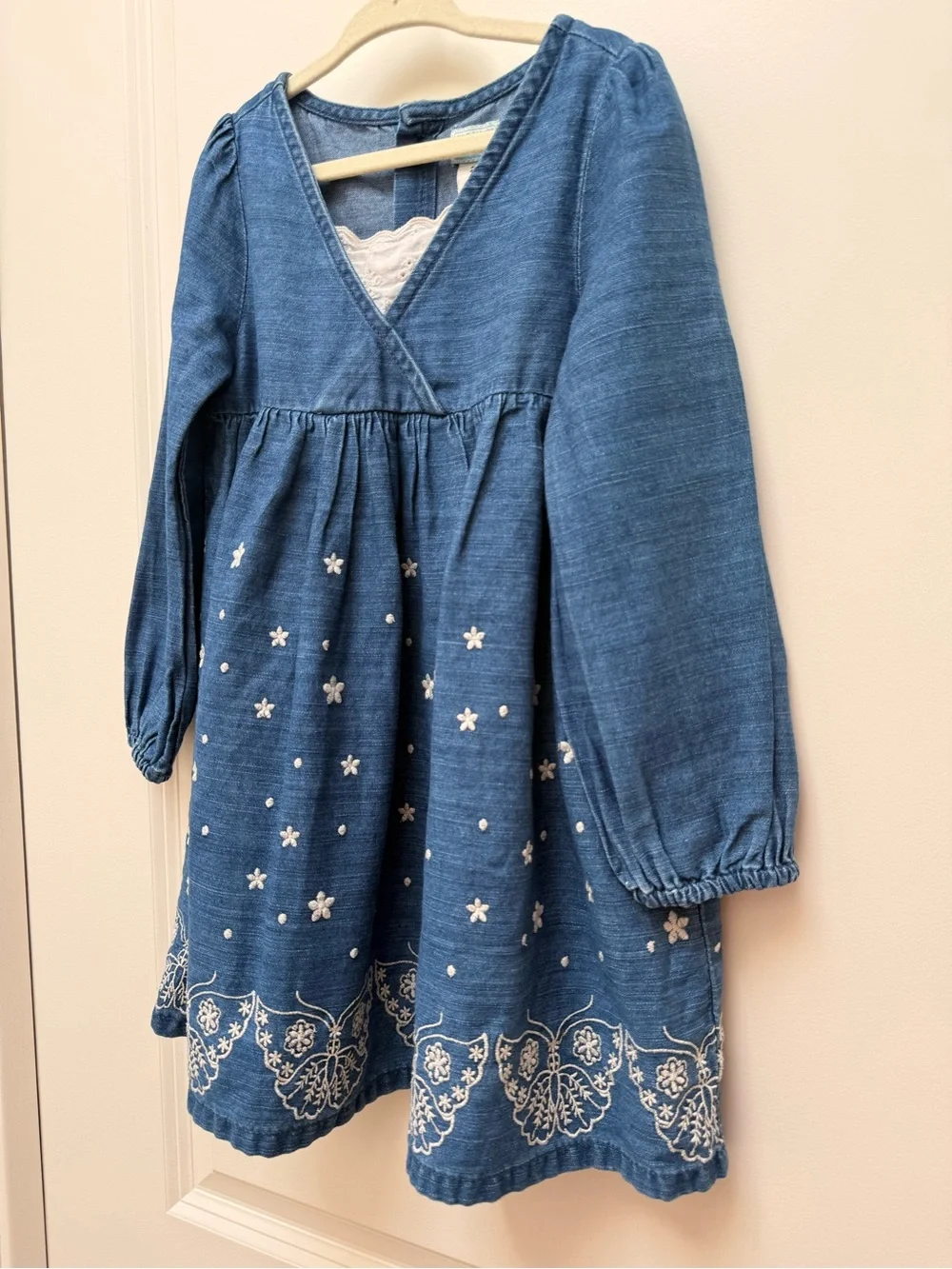 Old Navy Embroidered Butterfly Denim Dress Size 4T